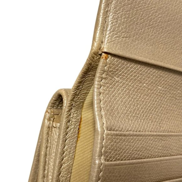 Auth CHANEL CC Button - Beige Calfskin Double-hook Wallet - Picture 12 of 12